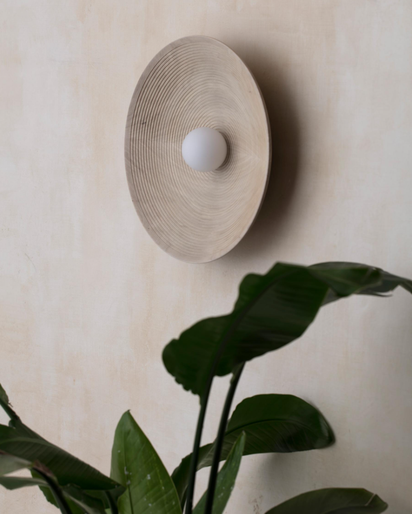 מנורת קיר קרמית Cirque 15 עיצוב טבעות קונצנטריות פרימיום