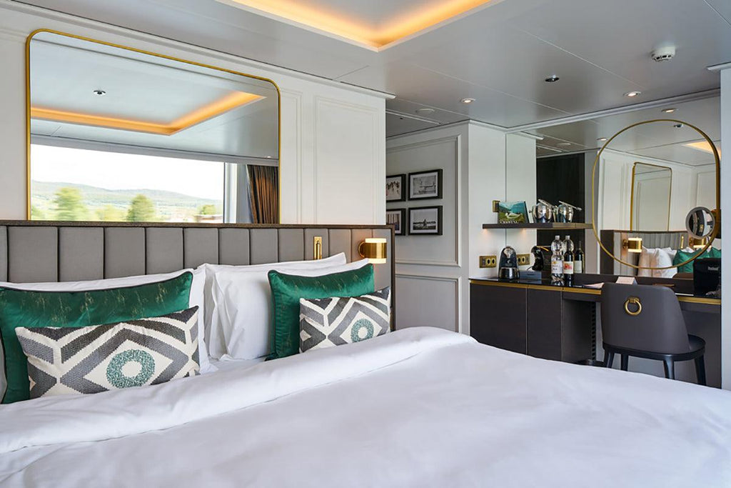 Astrae Flush Mount Bedside Wall Light For Reading And Warmth | Snurv