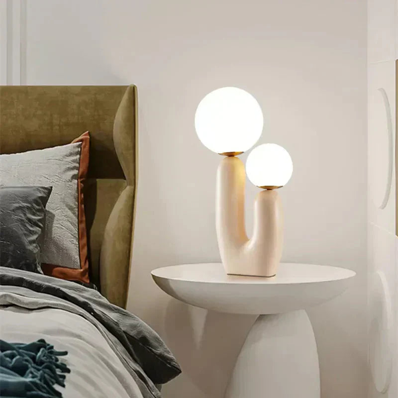 Nerra | Table Lamp | Mienel