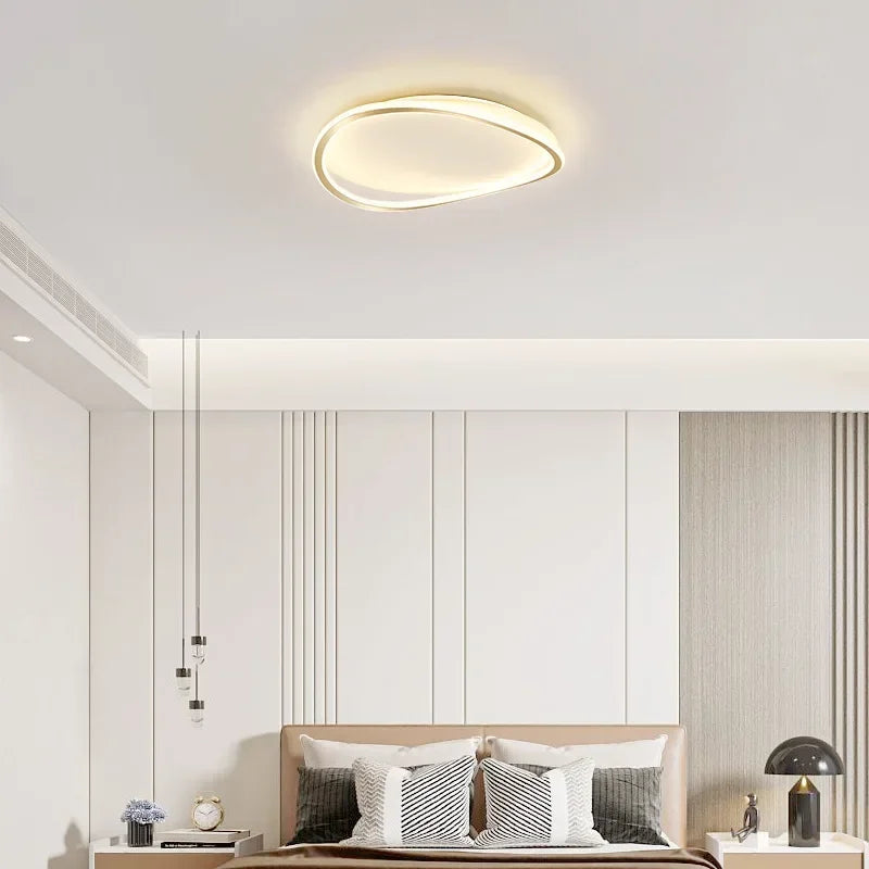 Mienel Arvela | Modern Sculptural LED Ceiling Light in Matte Black