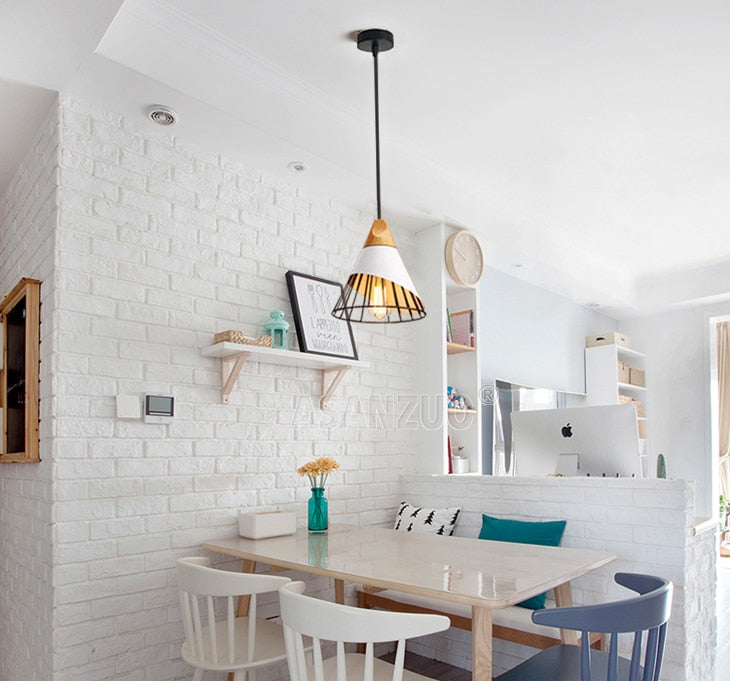 Lustră conică din lemn Aylin