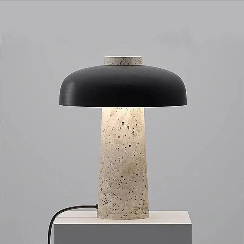 Liora | Table Lamp | Mienel