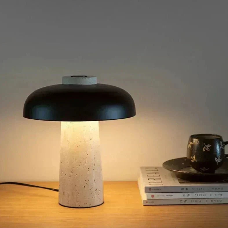 Liora | Table Lamp | Mienel
